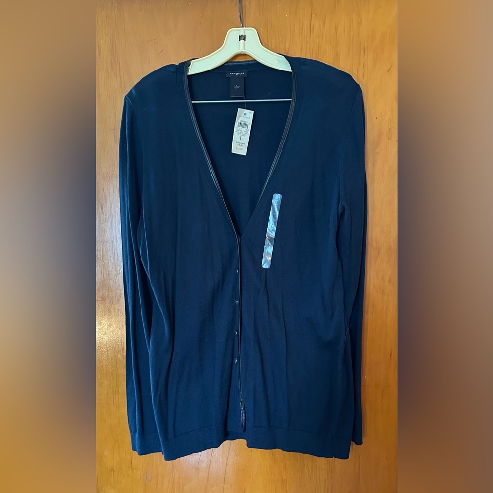 Ann Taylor V Neck Cardigan